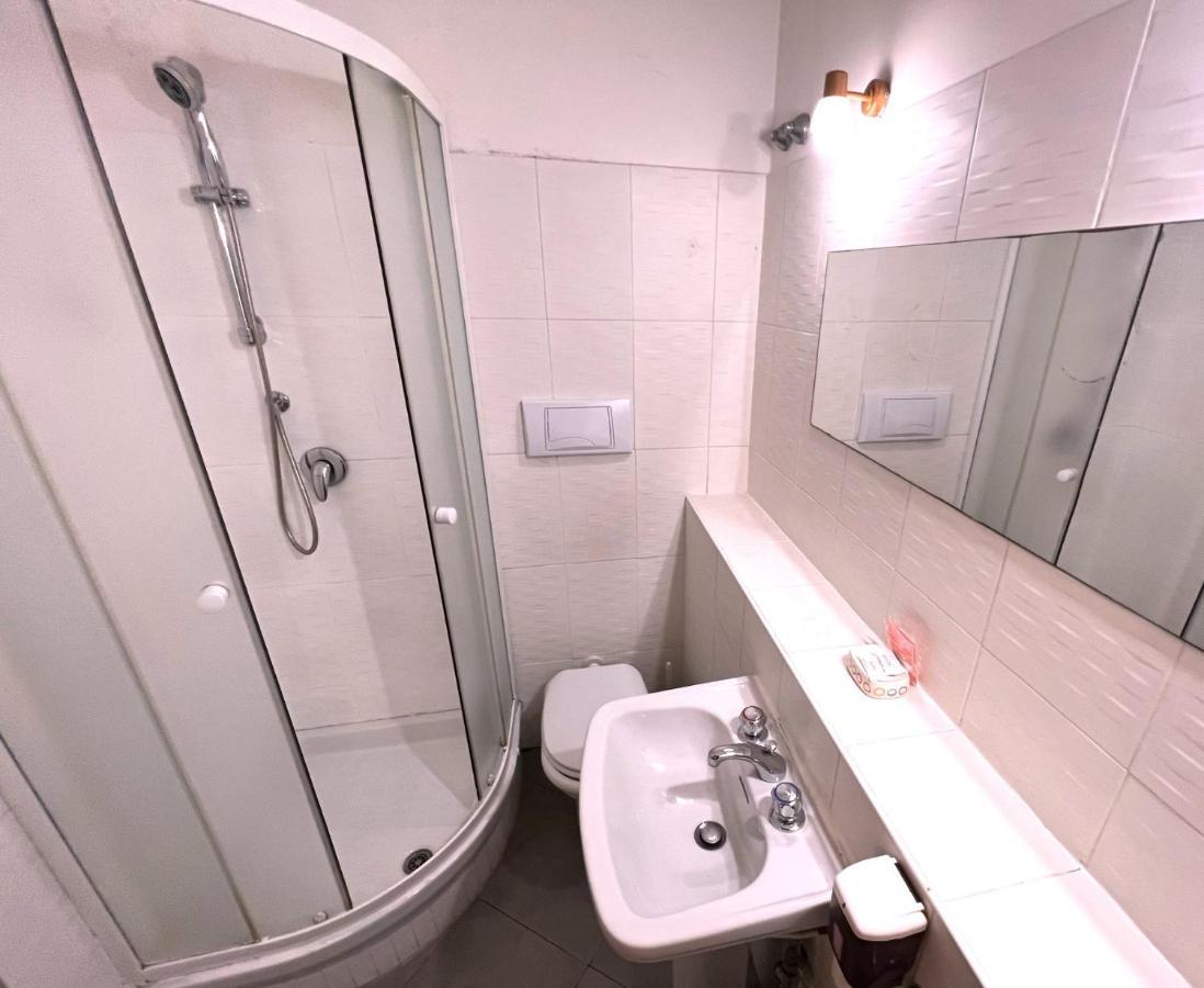 Booking Inn Settembre 95 Rome Extérieur photo